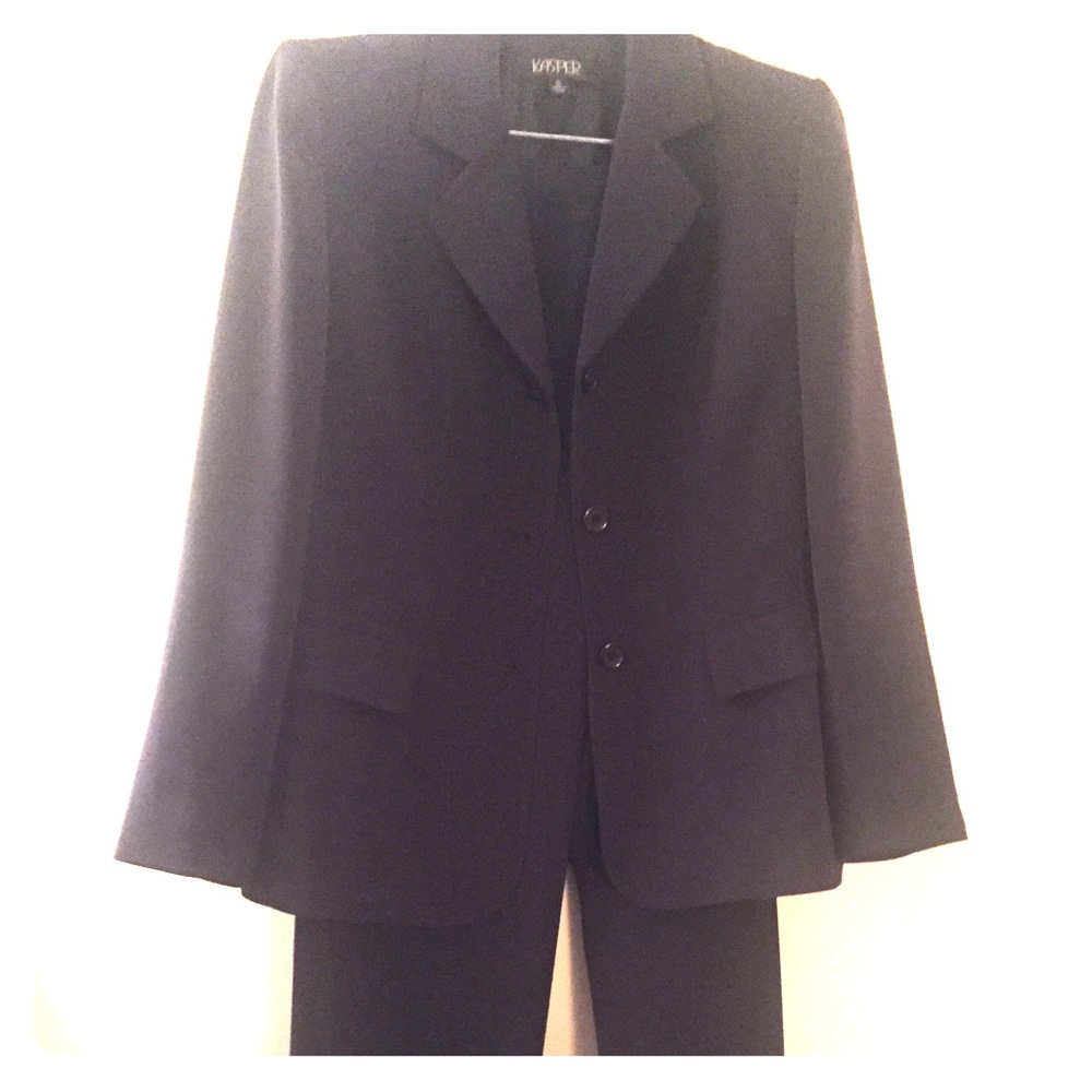Beautiful Kasper Suit. Simple and Elegant.
